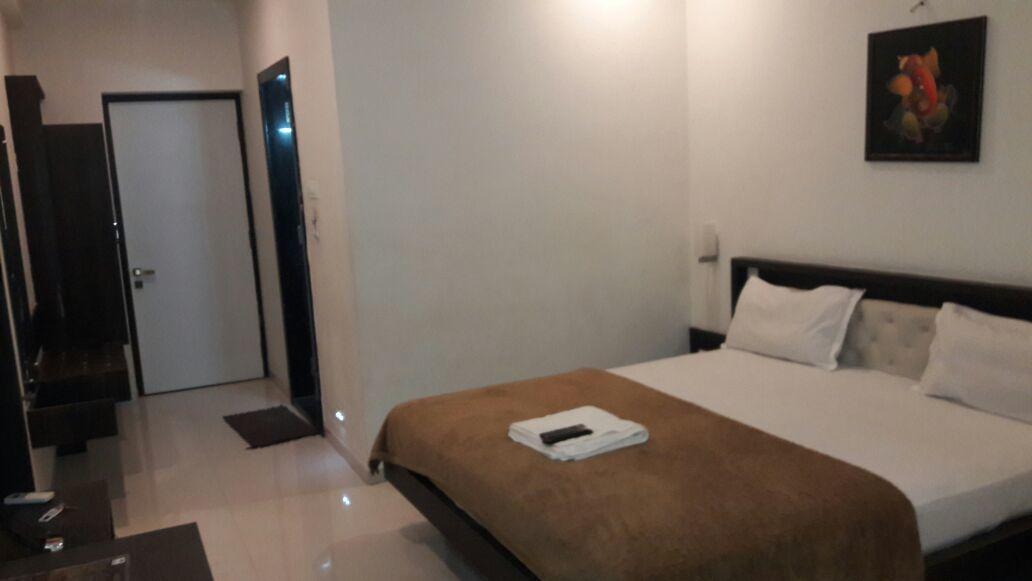 Hotel Swathi Hospet Extérieur photo